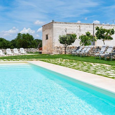 Готель Masseria Donna Coletta By Wonderful Italy Ночі Екстер'єр фото