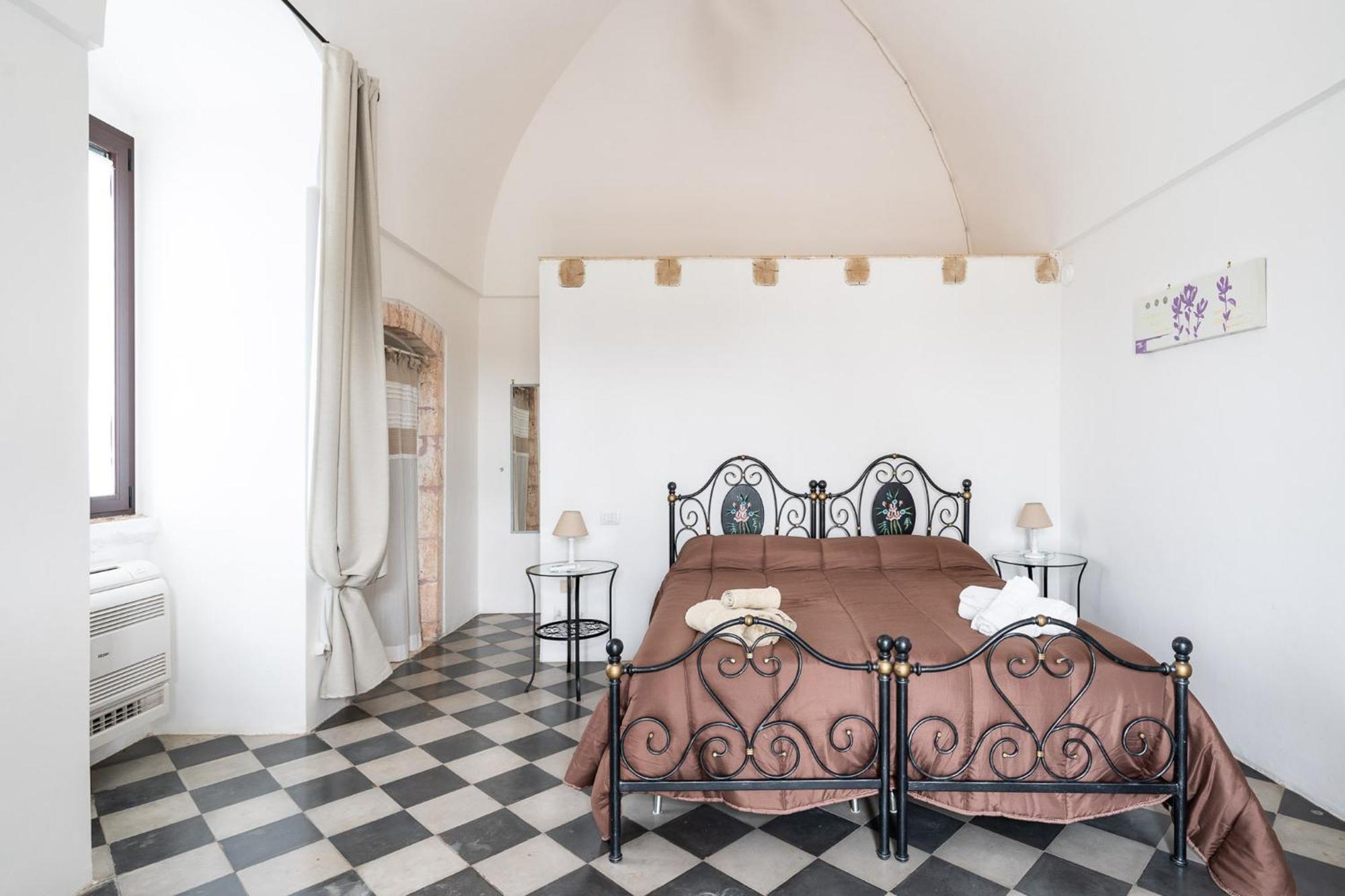 Готель Masseria Donna Coletta By Wonderful Italy Ночі Екстер'єр фото