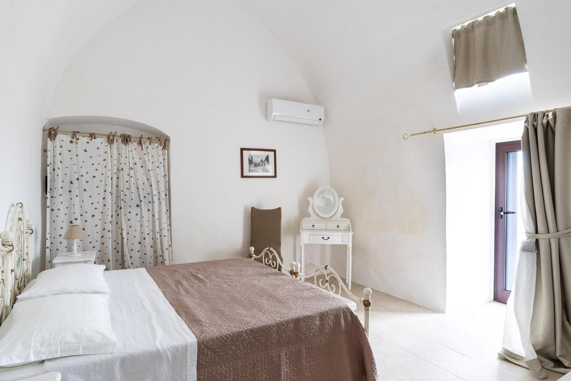 Готель Masseria Donna Coletta By Wonderful Italy Ночі Екстер'єр фото