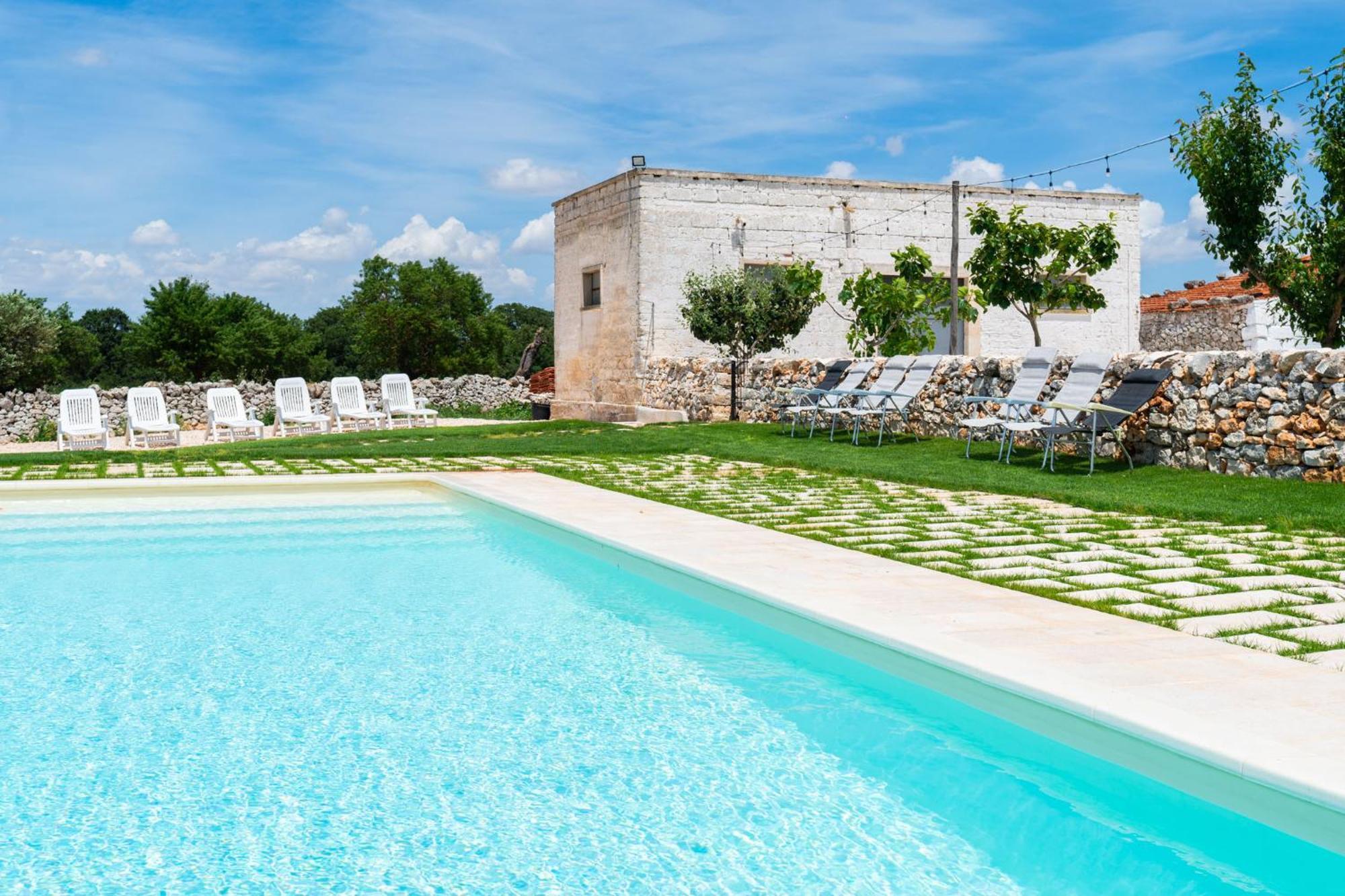 Готель Masseria Donna Coletta By Wonderful Italy Ночі Екстер'єр фото