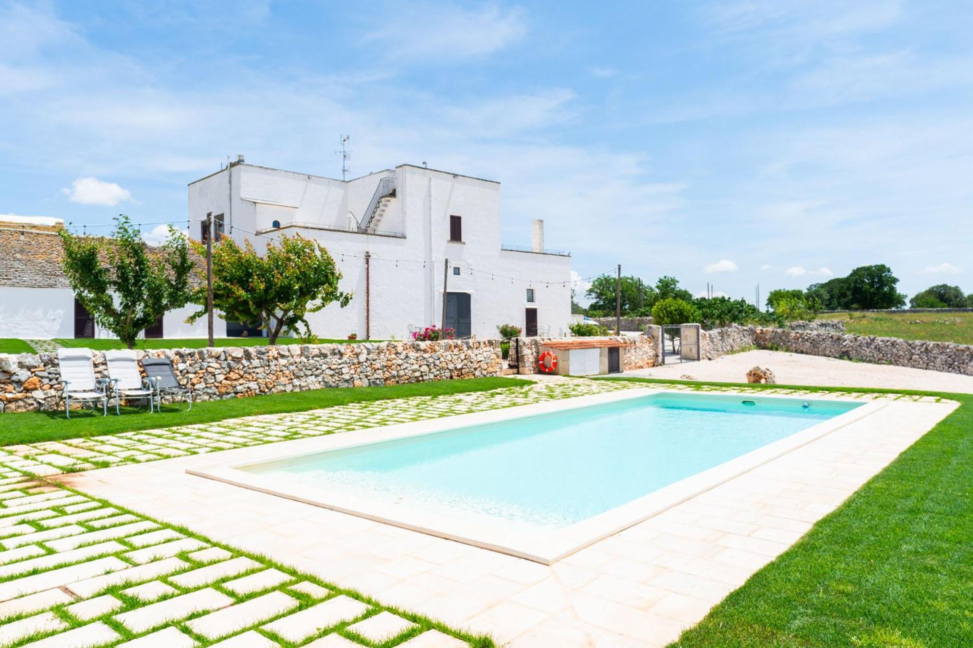 Готель Masseria Donna Coletta By Wonderful Italy Ночі Екстер'єр фото